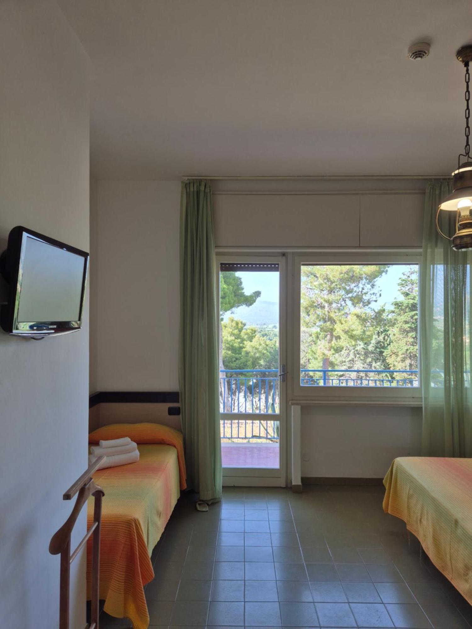 Hotel Guardacosta ดิอามันเต ภายนอก รูปภาพ